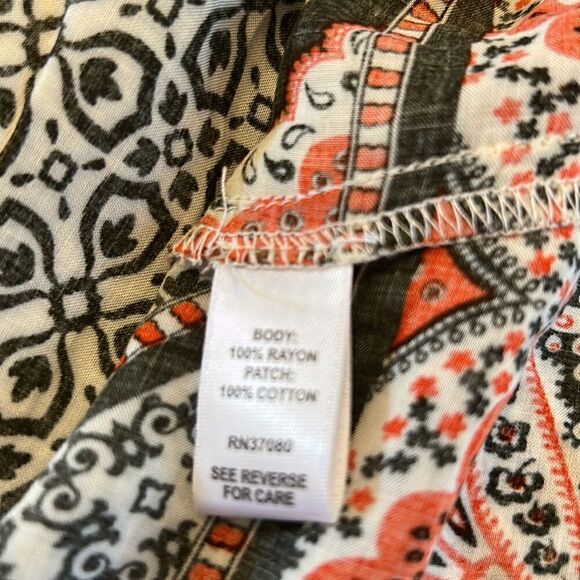 CATO red black white floral batwing sleeve blouse Size L NWT - Picture 7 of 9